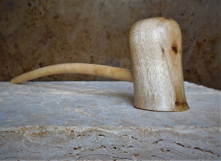 Shiitake Pipe 10 Inch Churchwarden No Stand Required